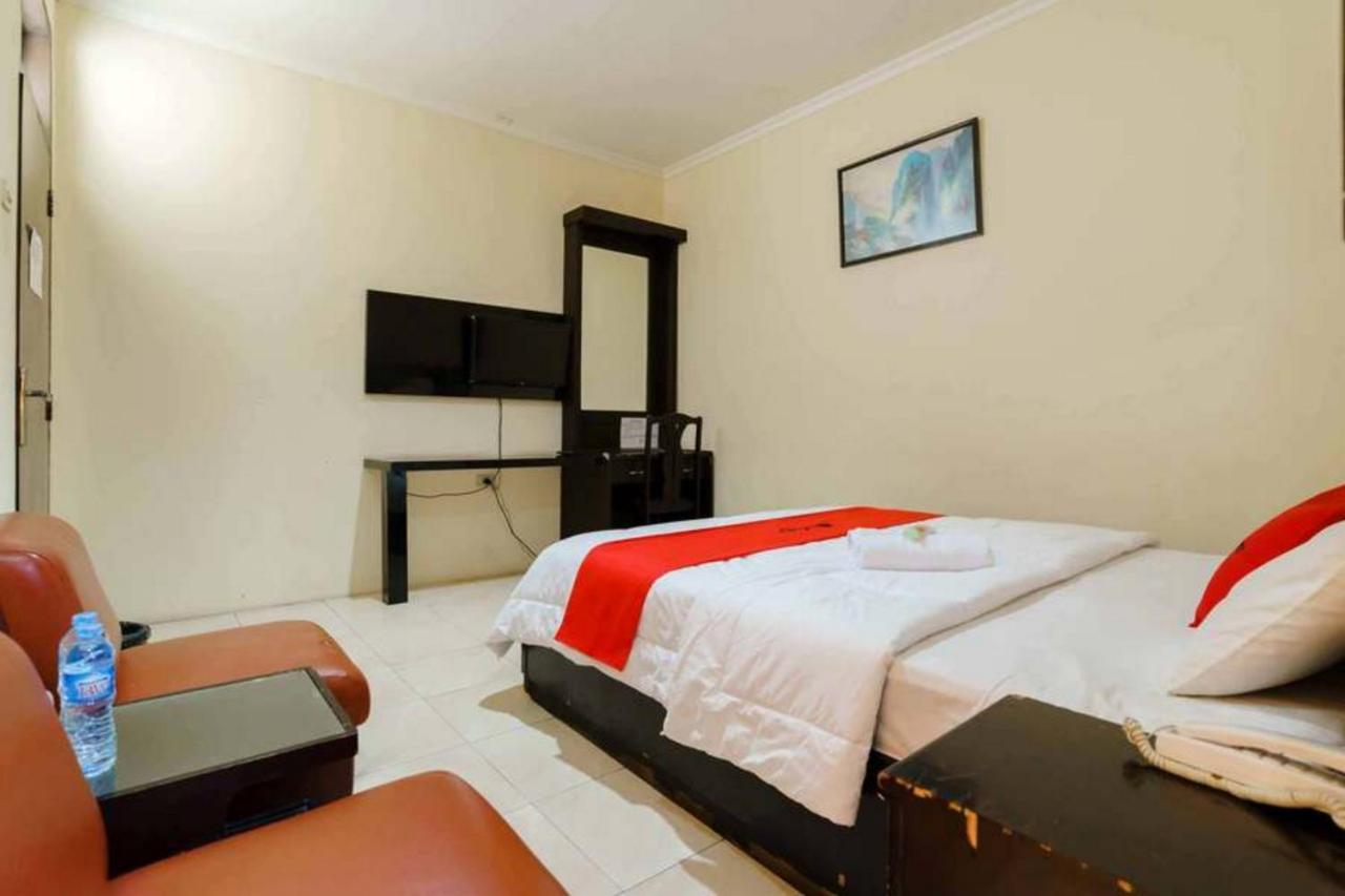 Reddoorz @ Dwipa Wisata Hotel Bandar Lampung Exterior foto
